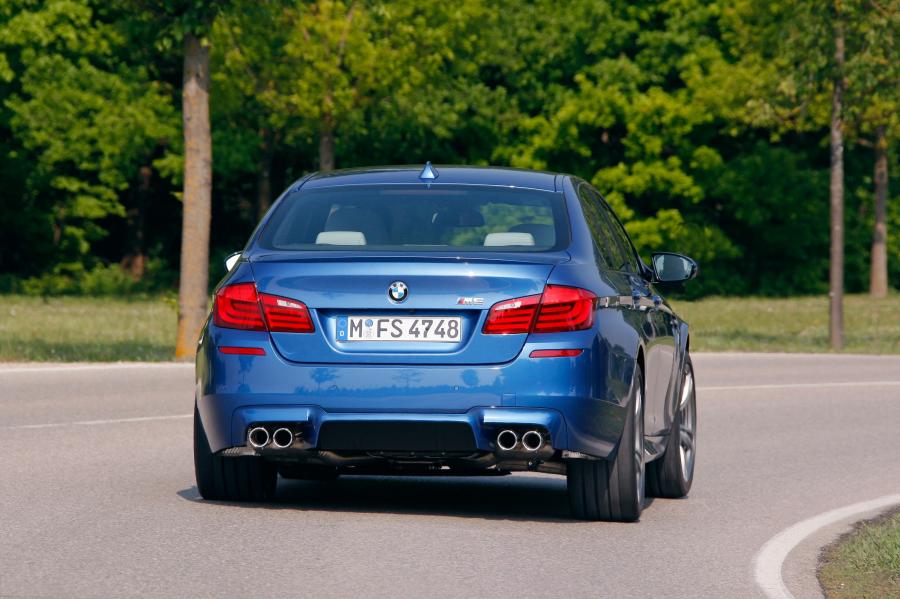  BMW M5 2012 года  (фото 223 из 319)